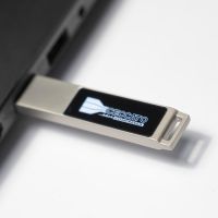 USB flash-карта LED с белой подсветкой (8Гб), серебристая, 6,6х1,2х0,45 см, металл